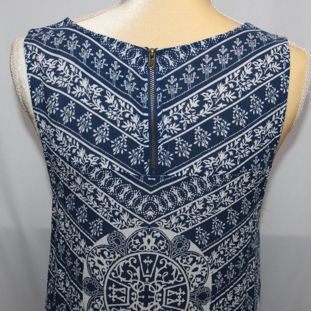 KNOX ROSE Handkerchief Style Dress - Picture 4 of 7